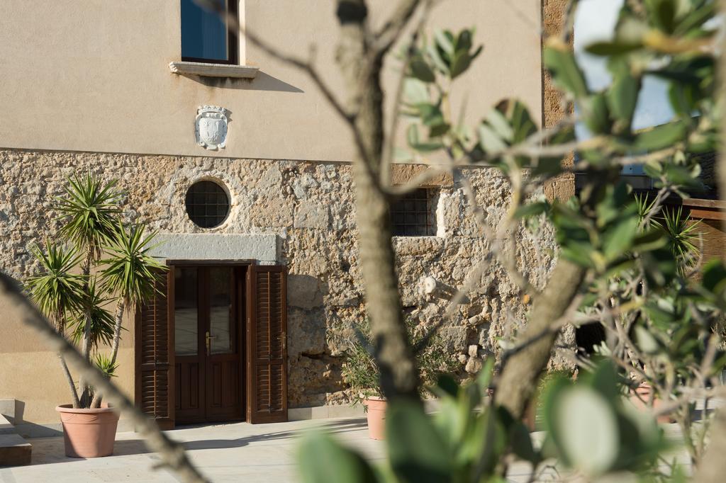 Agriturismo Fratelli Sanacore Rilievo ภายนอก รูปภาพ